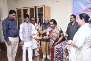 लोककला केवळ मनोरंजनासाठी नव्हे, तर प्रबोधनासाठी : डॉ. प्रकाश खांडगे